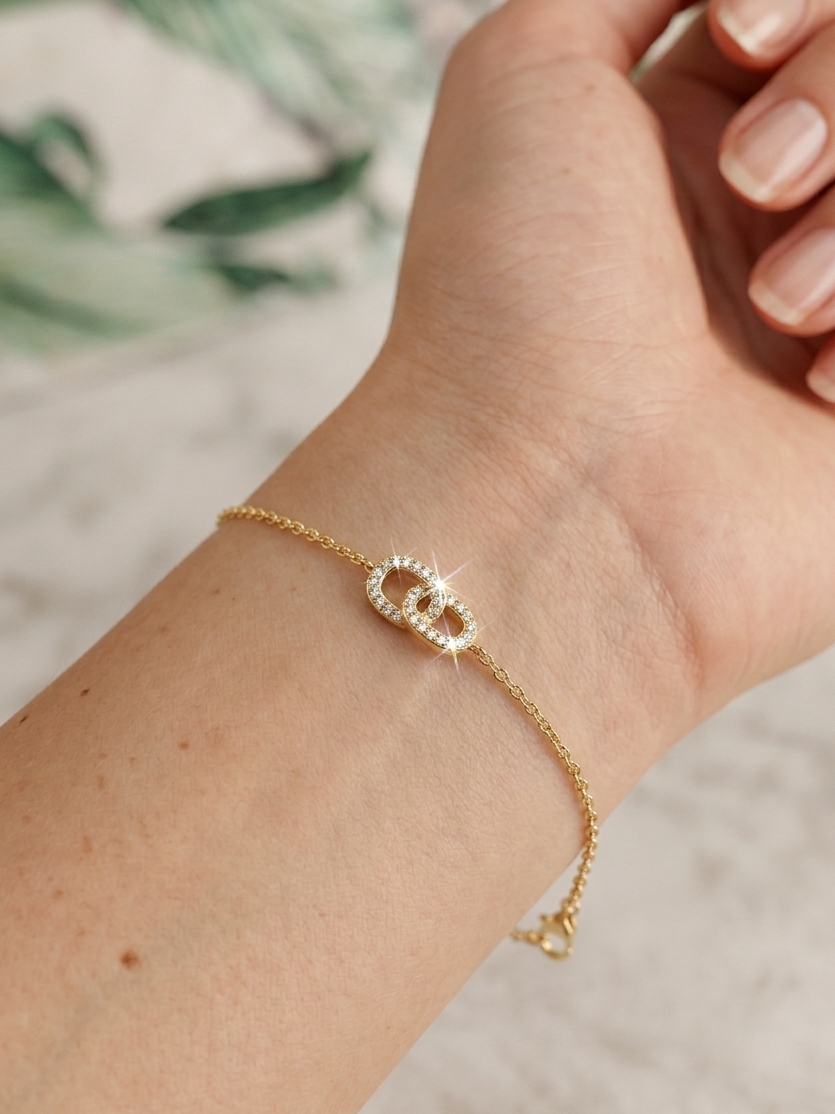 Interlocking Loop Bracelet
